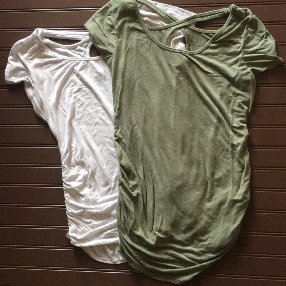 Jessica Simpson Maternity tops